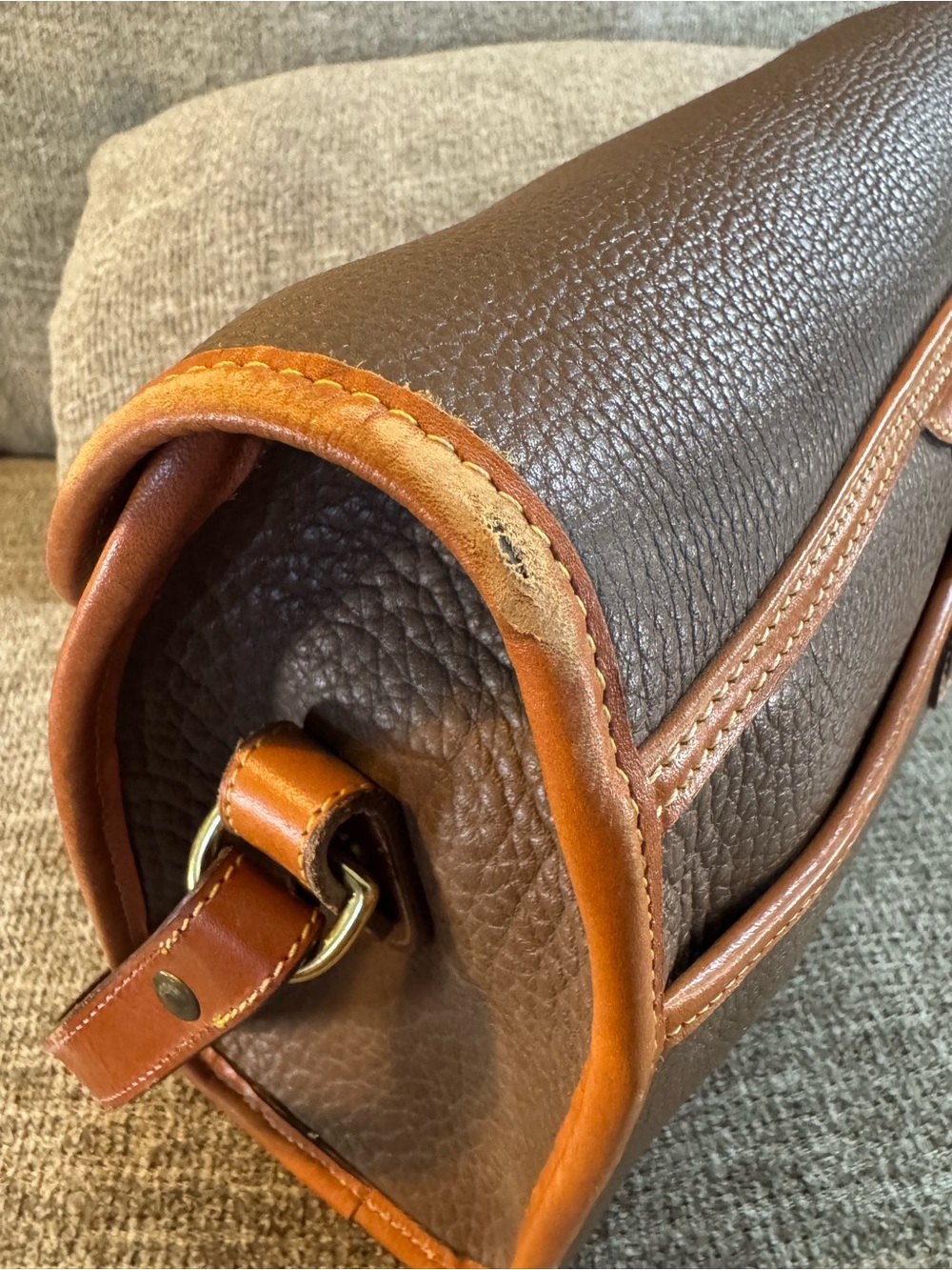 Vintage Dooney & Bourke Essex Crossbody All Weather Bag (10x8) - Picture 8 of 14